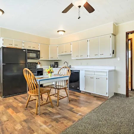 Tropic Family House - 10 Miles To Bryce Canyon!